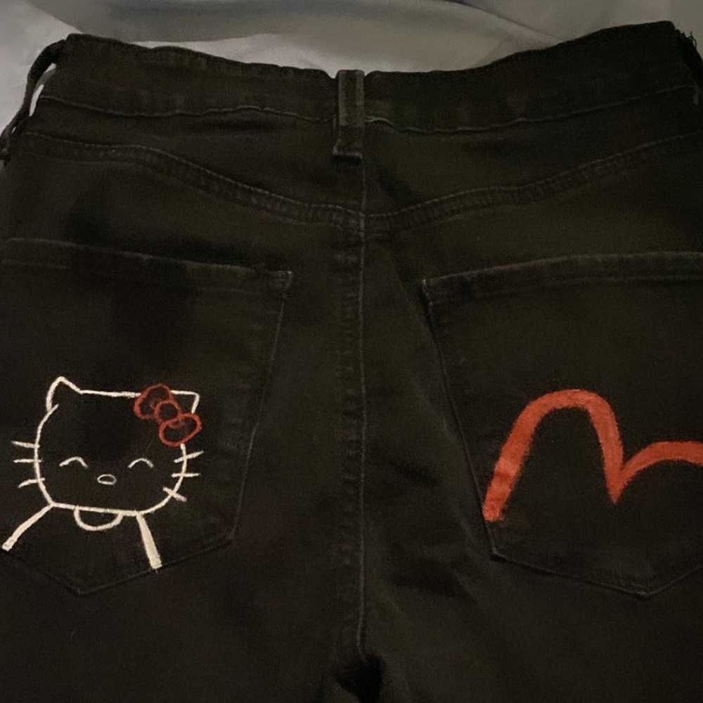 hello kitty jeans .